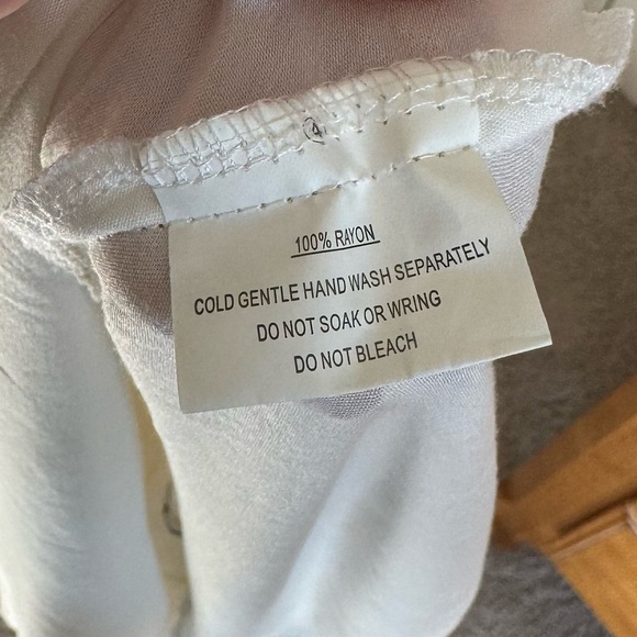 Saints and secrets white Boho flowy dress medium - Picture 9 of 10